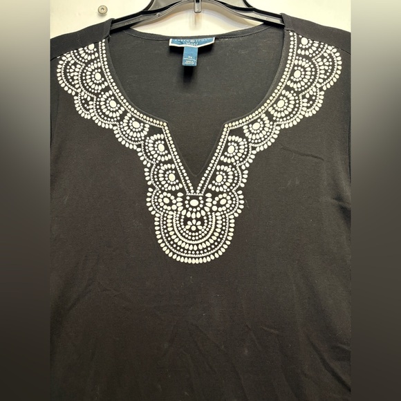 Karen Scott Black Tunic with White Embroidery - Picture 7 of 7